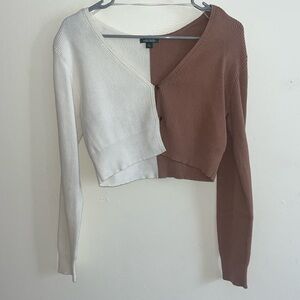 Size XL cropped sweater